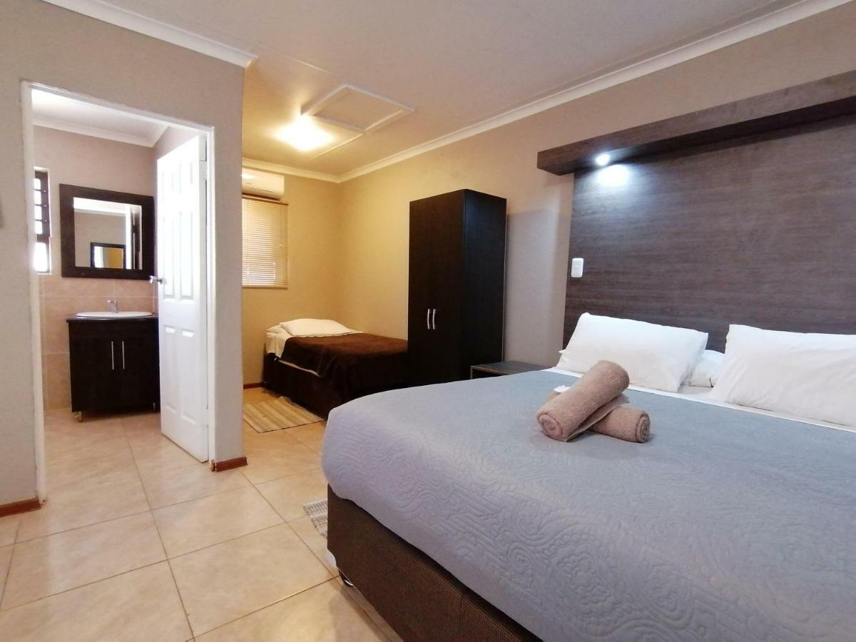 Goedehoop Guesthouse Zeerust Ngoại thất bức ảnh