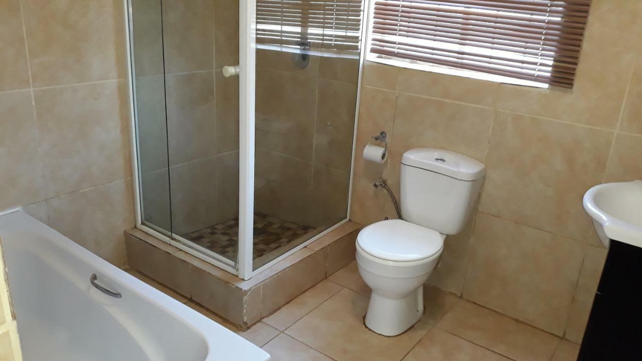 Goedehoop Guesthouse Zeerust Ngoại thất bức ảnh