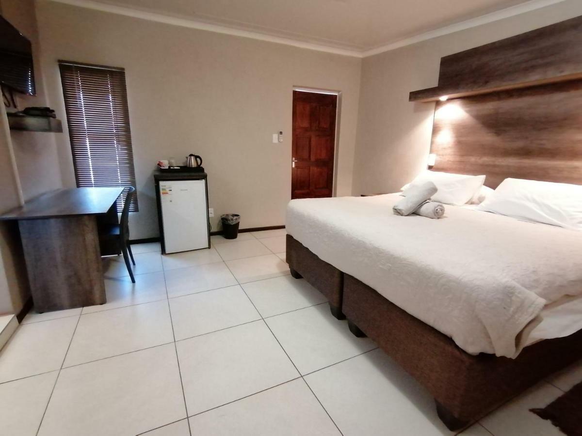 Goedehoop Guesthouse Zeerust Ngoại thất bức ảnh